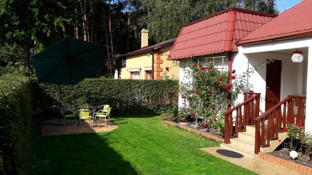 Domek Letniskowy U Basi Villa Rowy  Exterior foto